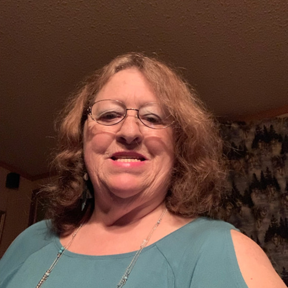 Meet your Posher, Elizabeth - Picture 1 of 1